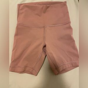 Lululemon Wunder Train 6” Bike Shorts
